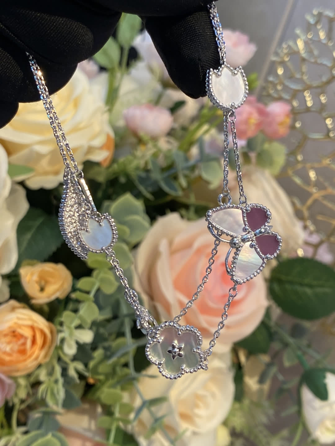 Van Cleef & Arpels Alhambra Opaline Silver Necklace